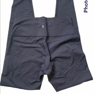 ✶ ✶ BLACK LULULEMON LEGGINGS ✶ ✶